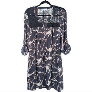 DR2 Woman's Black Floral Semi Sheer Dress with Pockets Size L